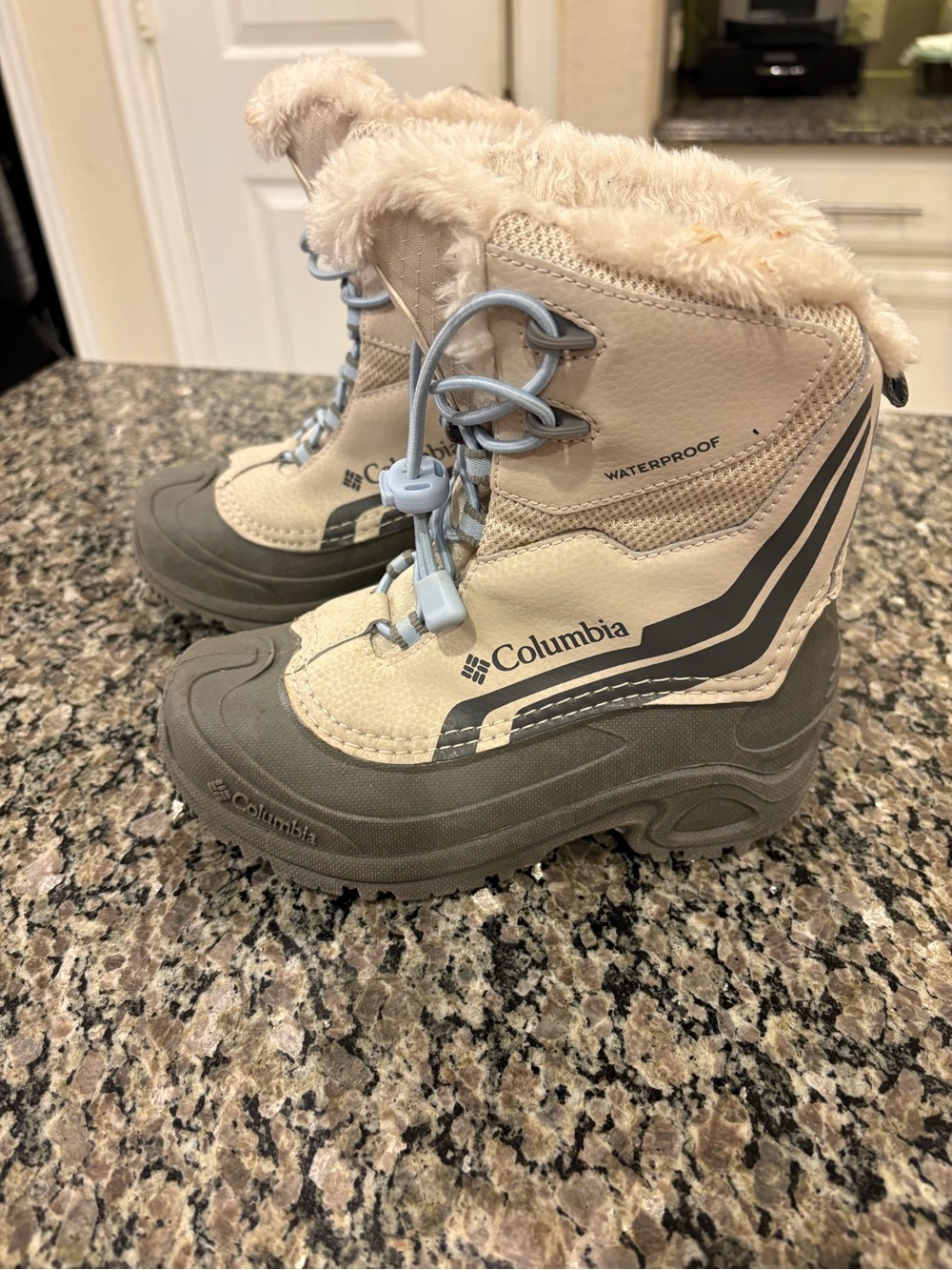COLUMBIA YOUTH BUGABOOT PLUS V OMNI-HEAT CREAM BLUE SNOW BOOTS